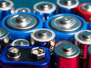 Best AA Batteries for Electronics